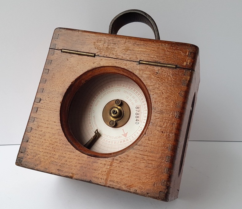 Dove Clock Belgium about 1920 AL1116