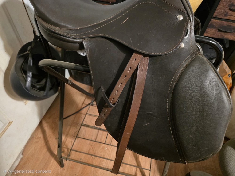 18" English Saddle