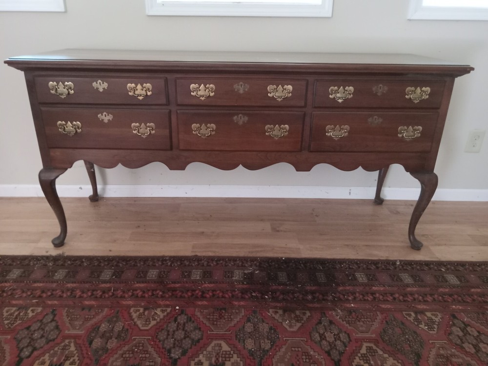 HARDEN chippendale sideboard