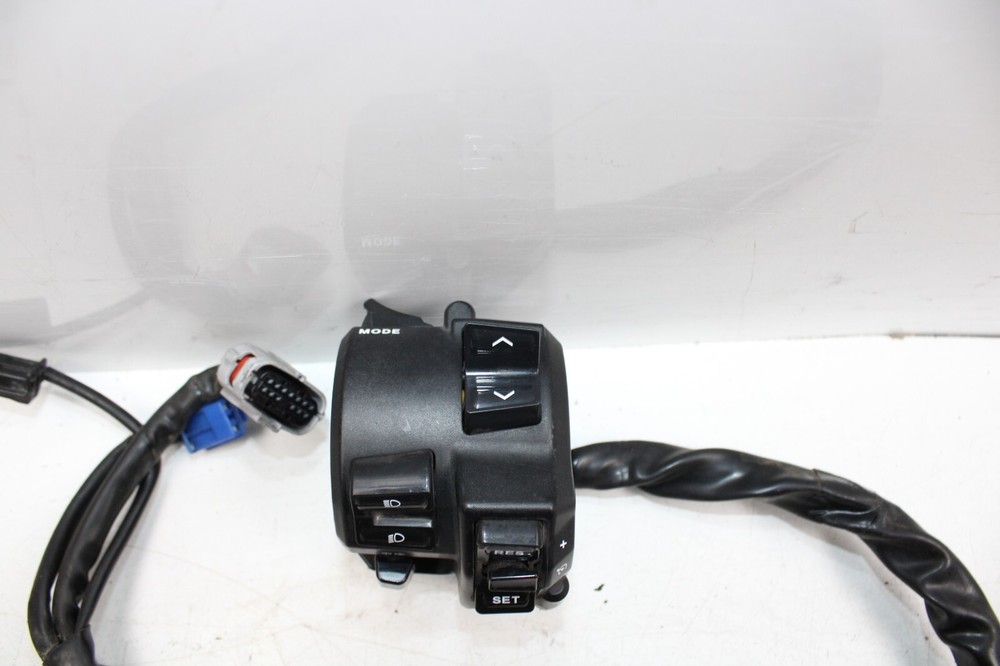 YAMAHA MT09 SP Left side switch 2021 A9-R5-S1-BIN2