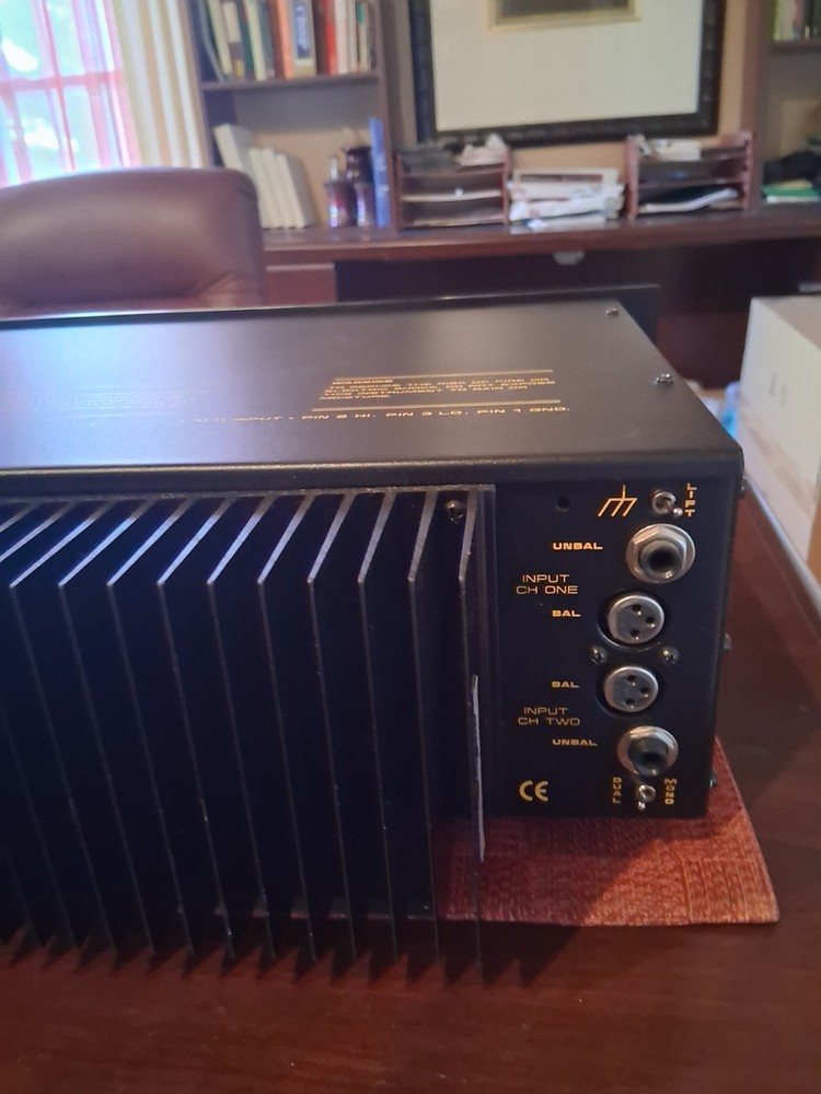 Cinepro 1k2 Amplifier