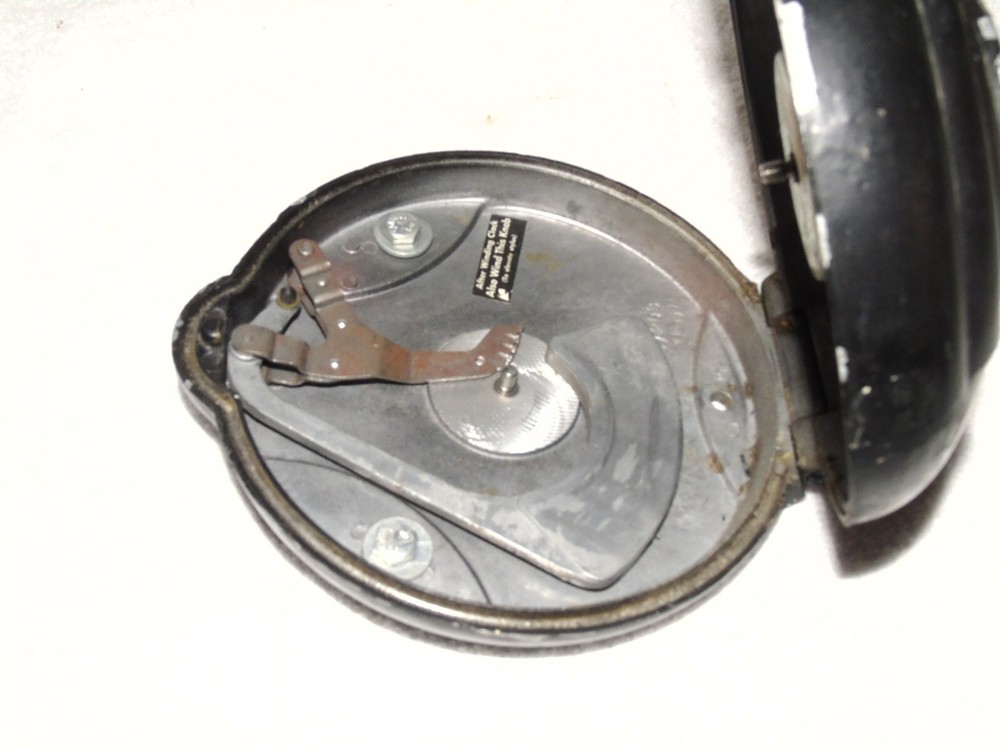 Vintage The Servis Guard Clock 1977