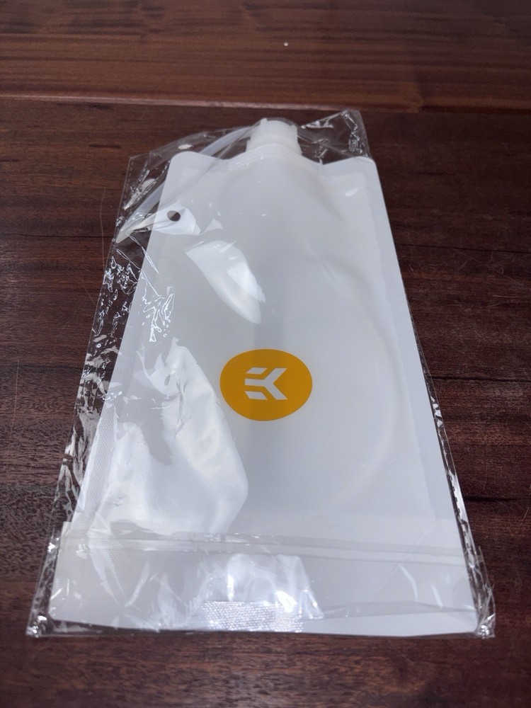 EK Water Blocks EK-Loop Foldable Filling Bottle - 1000ml