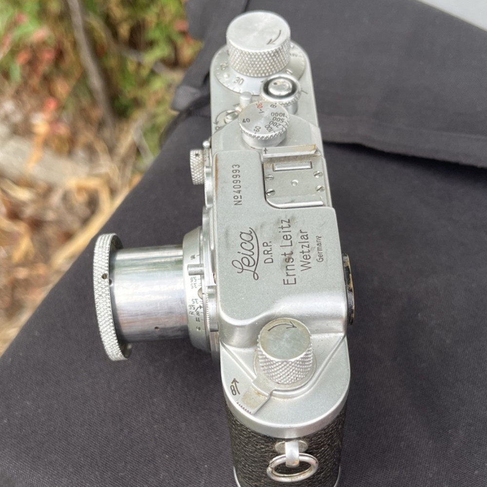 Leica D.R.P. Ernst Leitz Wetzlar Silver Rangefinder Camera