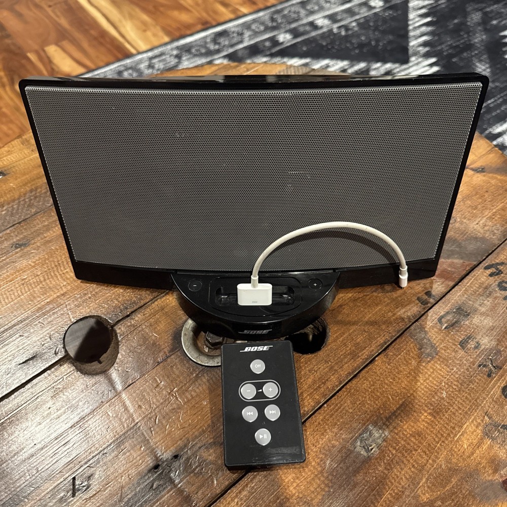 Bose Speaker iPhone Dock