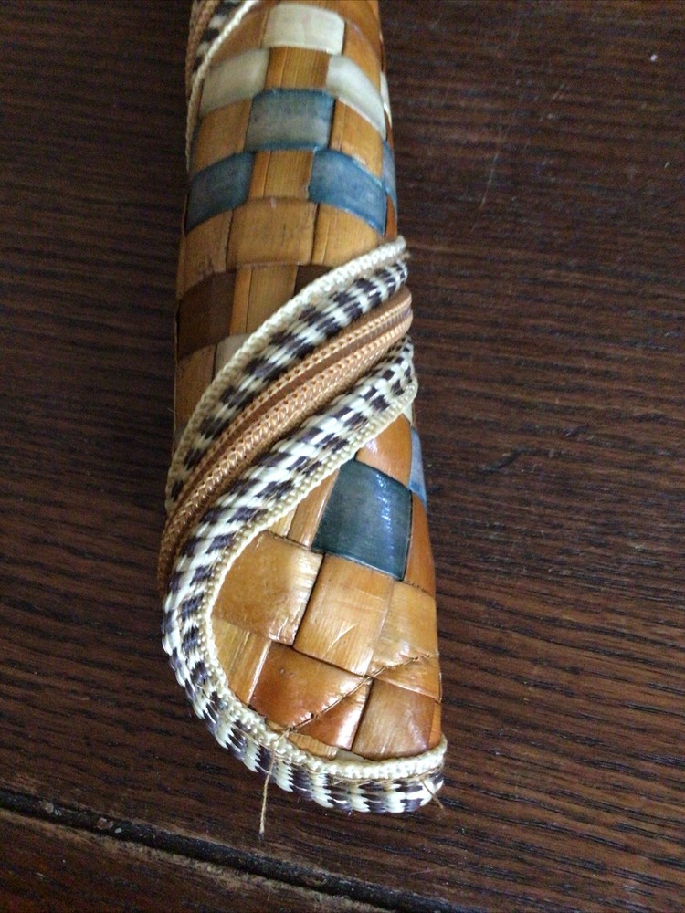 Possible Handmade Sheath Or Purse To Attach To Belt