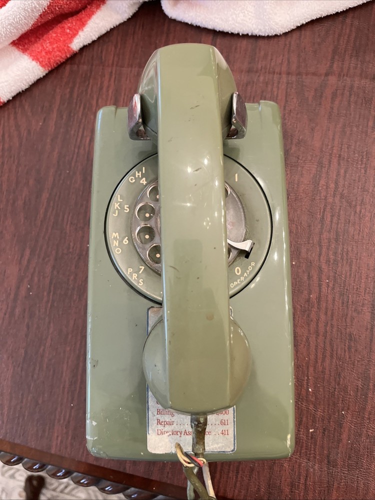 wall mount rotary dial phone vintage
