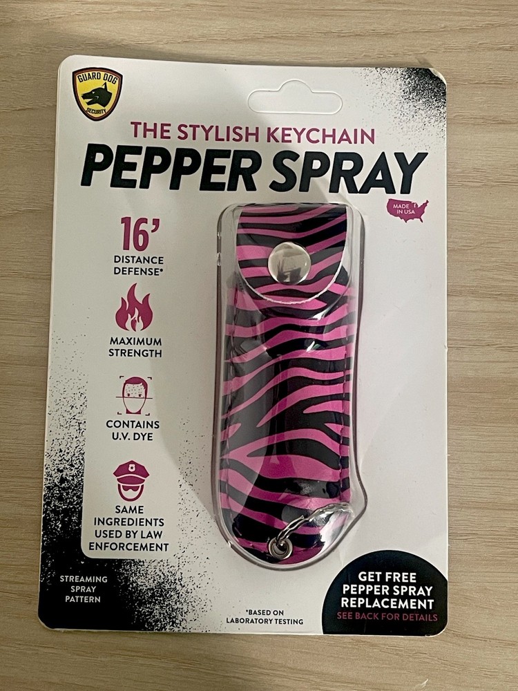 Pepper spray With keychain Pink