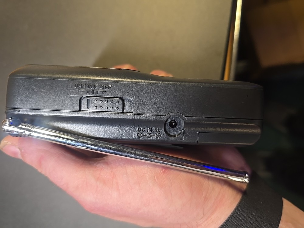 Casio TV-1800B Crystal Vision Portable LCD TV