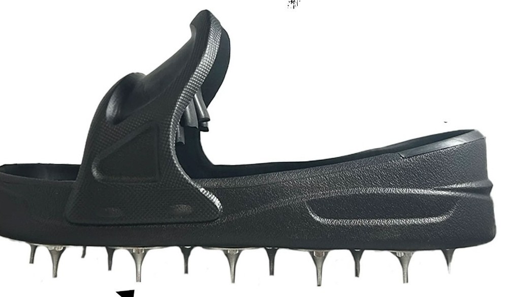 Epoxy Spiked Shoes M