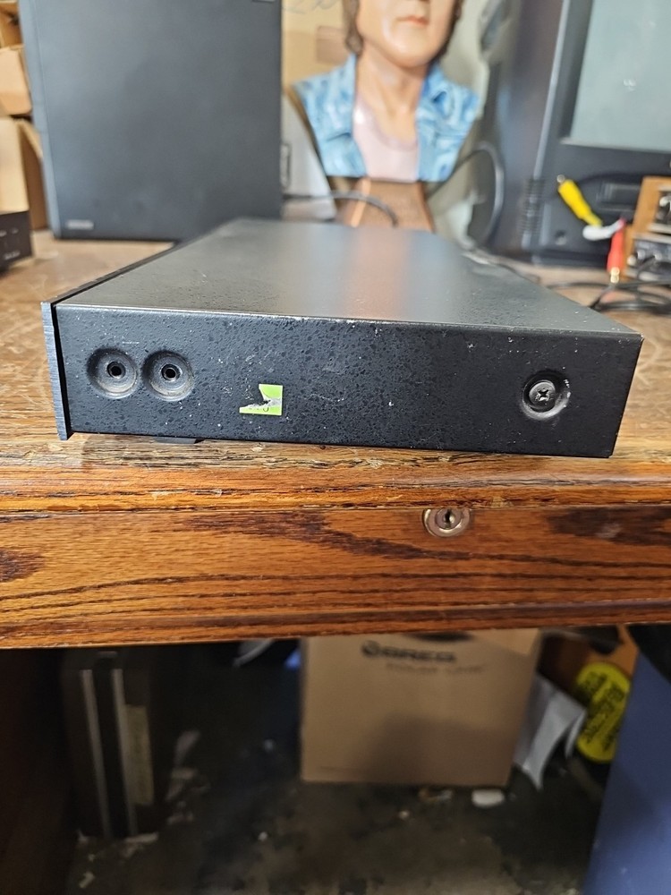 DBX 150 TYPE I Noise Reduction System. Powers On Otherwise Untested.