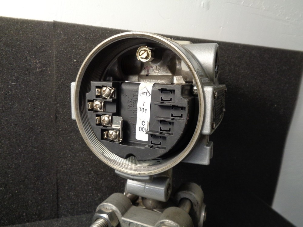 Bailey PTSDDC122BB210B Differential Transmitter 2900 PSI 20 mA 42 VDC