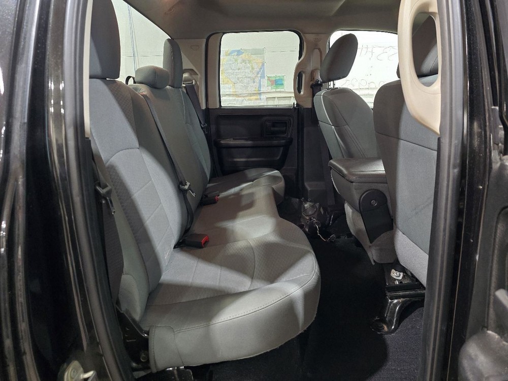 RAM1500 2018 Air Shutter 624724