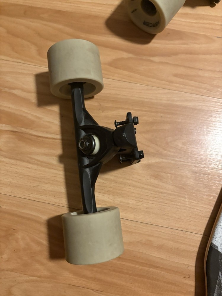 Mercer Longboard Lone Wolf.