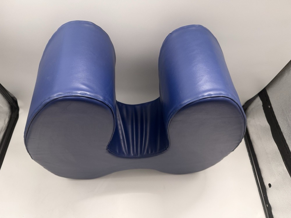 BouncyBand Sensory Soft Squeeze Seat