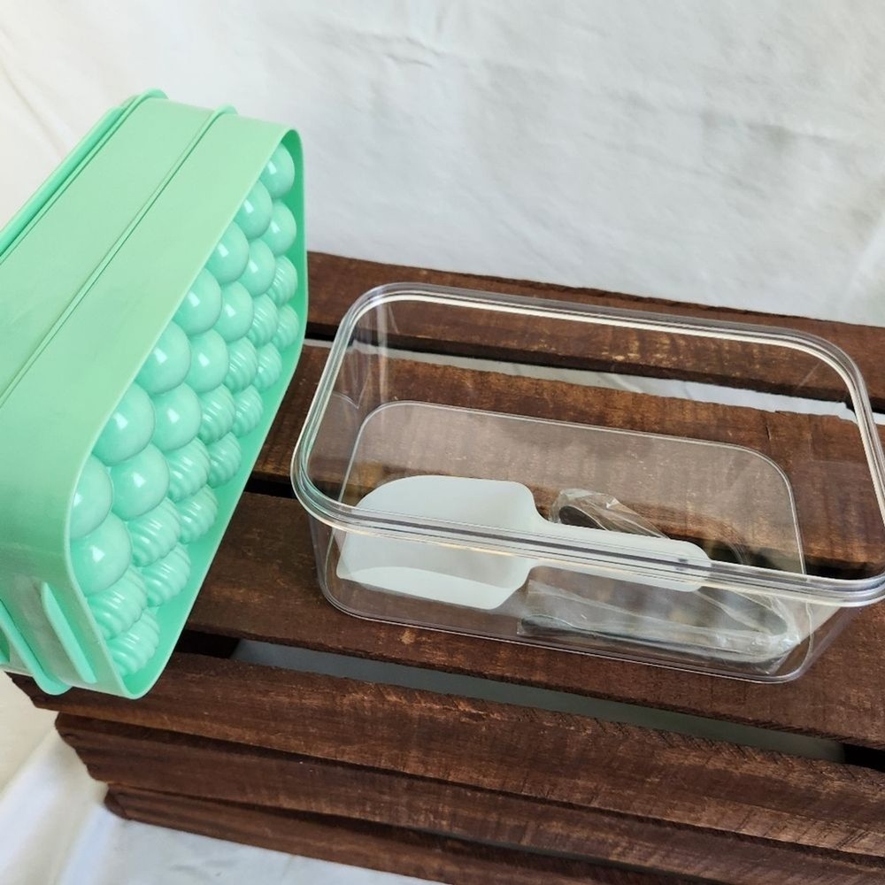 Ice Ball Maker & Storage Container W/ Scoop Unique Cool Mini Round Bar Tool