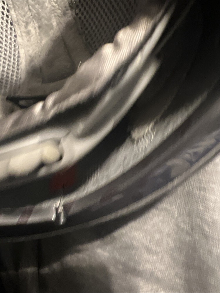 2 giro ski helmet medium Gray