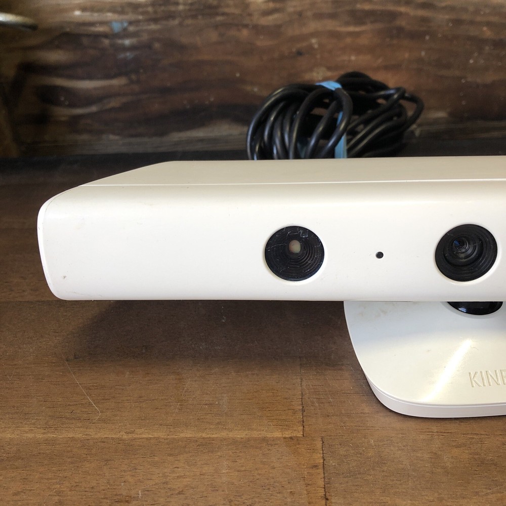 Microsoft Xbox 360 Kinect Sensor Bar White Video Game Console Accessory USB