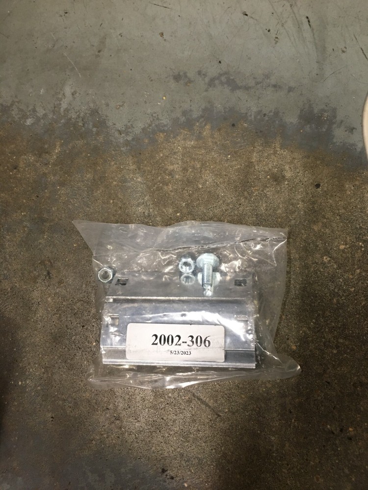 2002-306 B&P MOUNTING BRACKET KIT