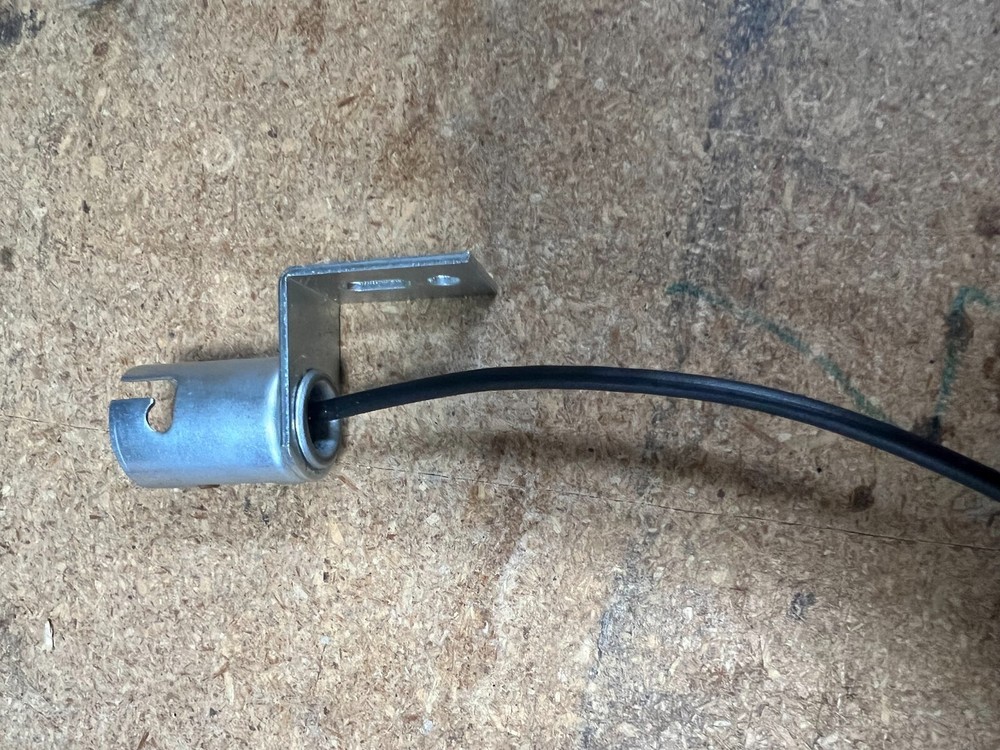 Generic Bayonet Light Bulb Socket, Quanity 5