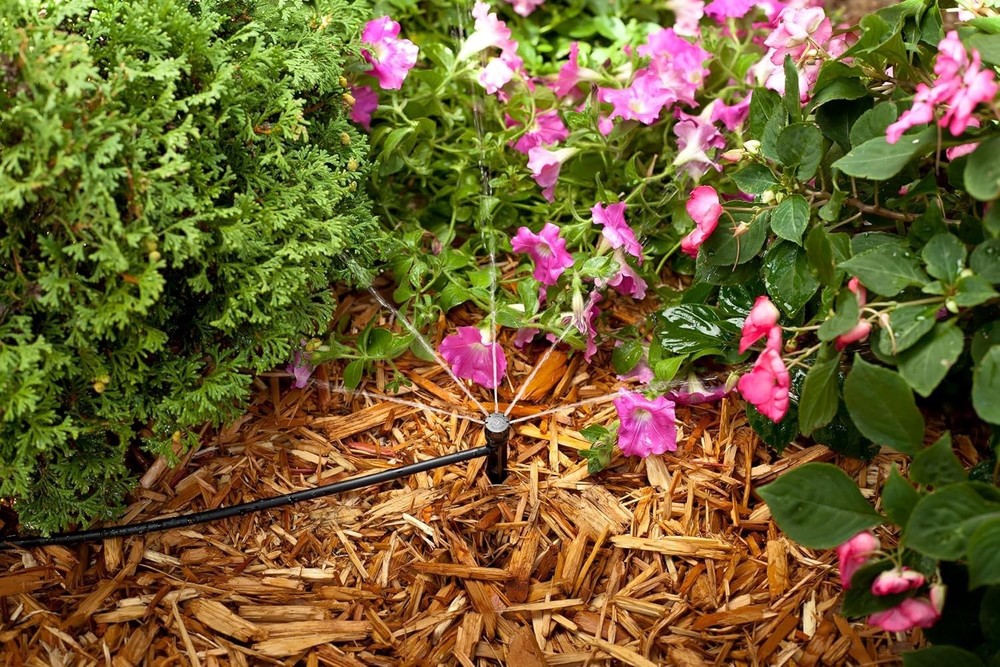Water-Saving Drip Irrigation Micro-Bubbler on Stake, 180° Pattern, 4-Pack