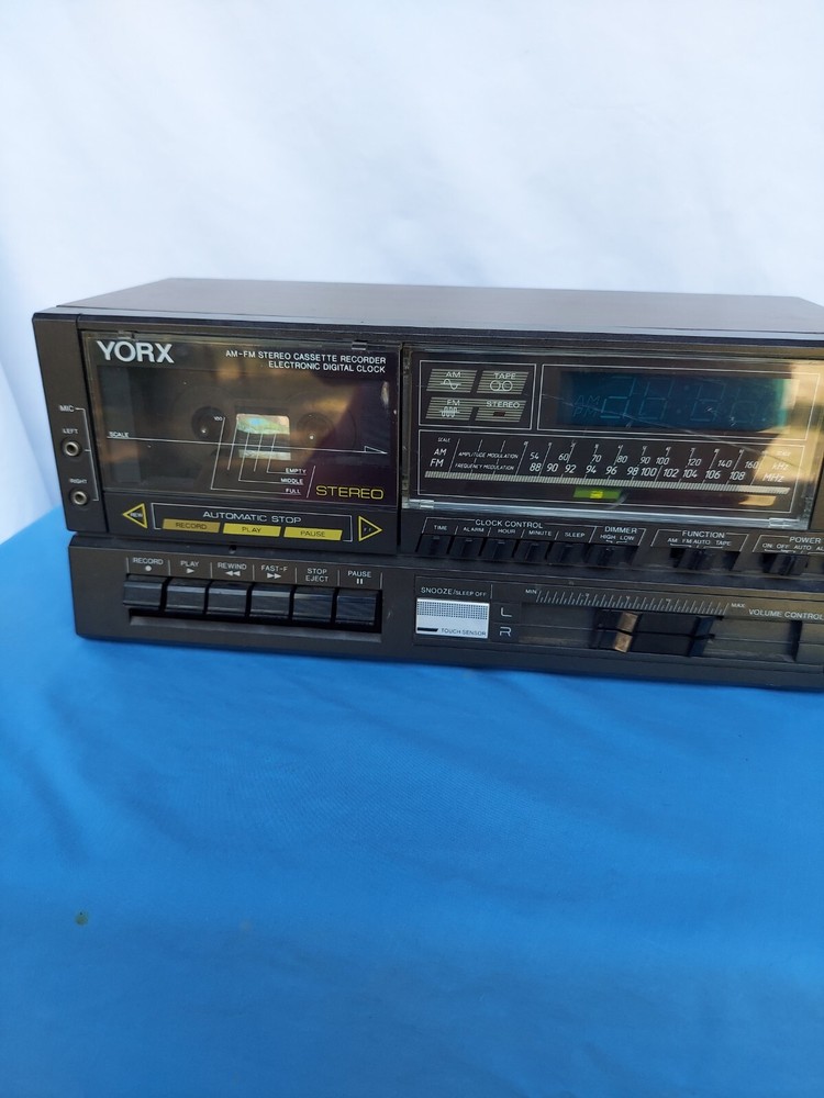 Yorx AM FM Cassette Recorder/ Digital Clock #M2489 Tested