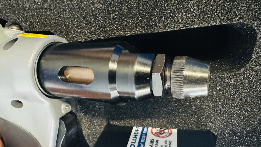 Bollhoff Rivkle B2007 Battery Operated Riveting Gun