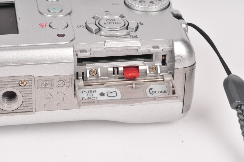 Olympus FE-120 6MP Compact Digital Camera Fully Tested