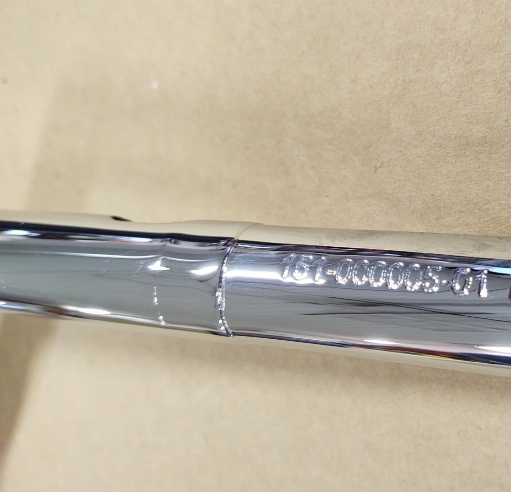BIG DOG MOTORCYCLES 2006-07 PULLBACK HANDLEBARS CHROME 1 3/16" DIAMETER