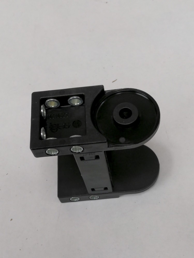 IGUS 2020.20 ENERGY CHAIN BRACKET