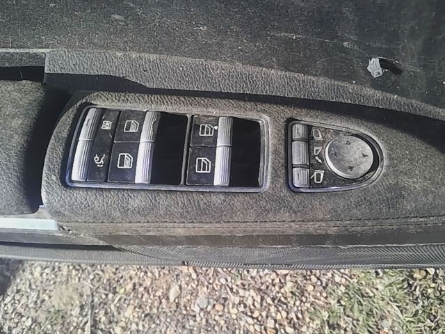 CLASS C 2013 Fuse Box Cabin 6898