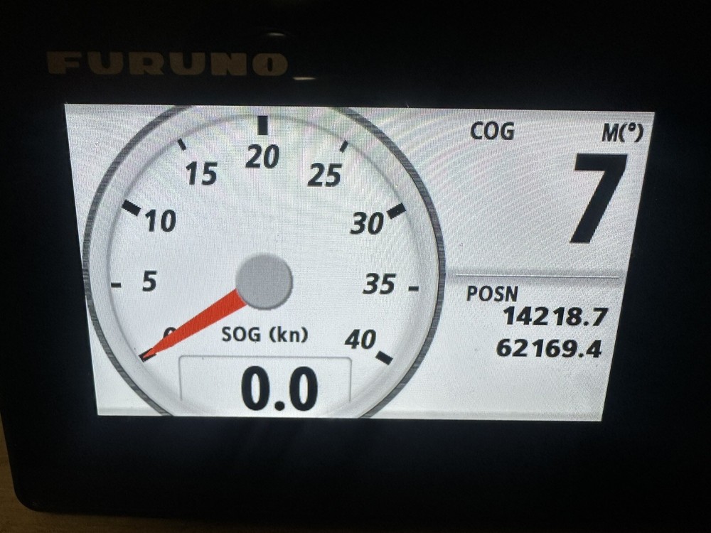 Furuno GPS Navigator GP-39
