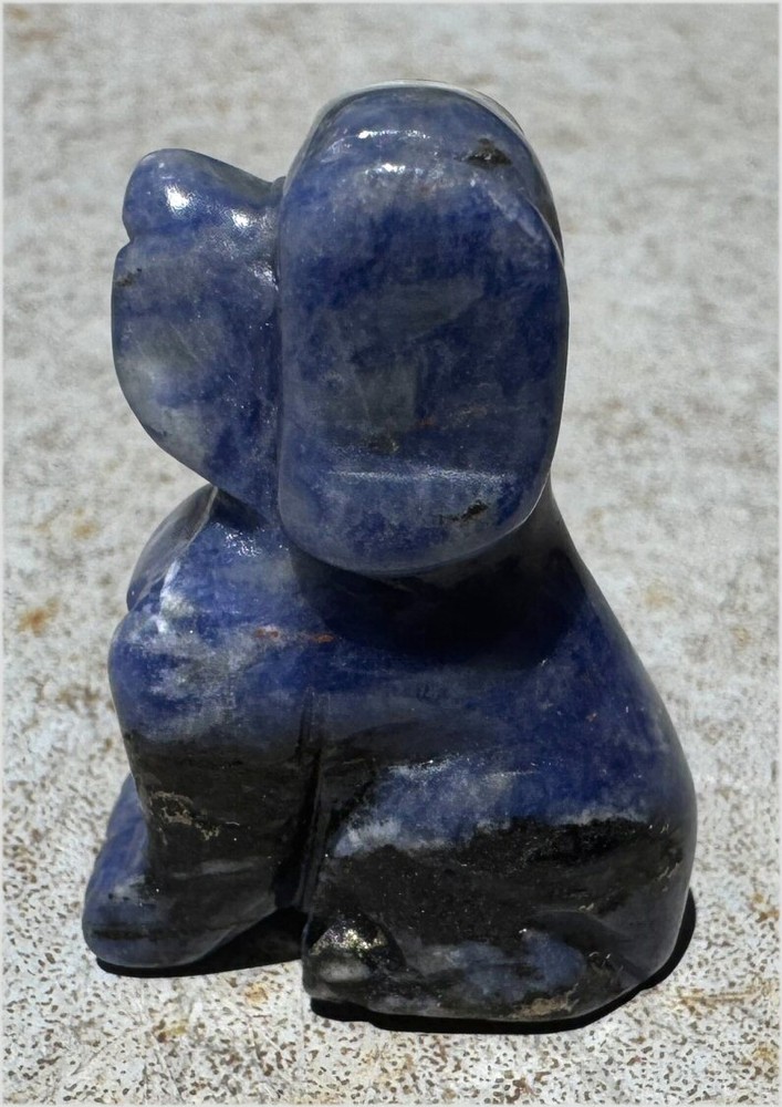 Sodalite DOG Totem - Creative thinking, Communication