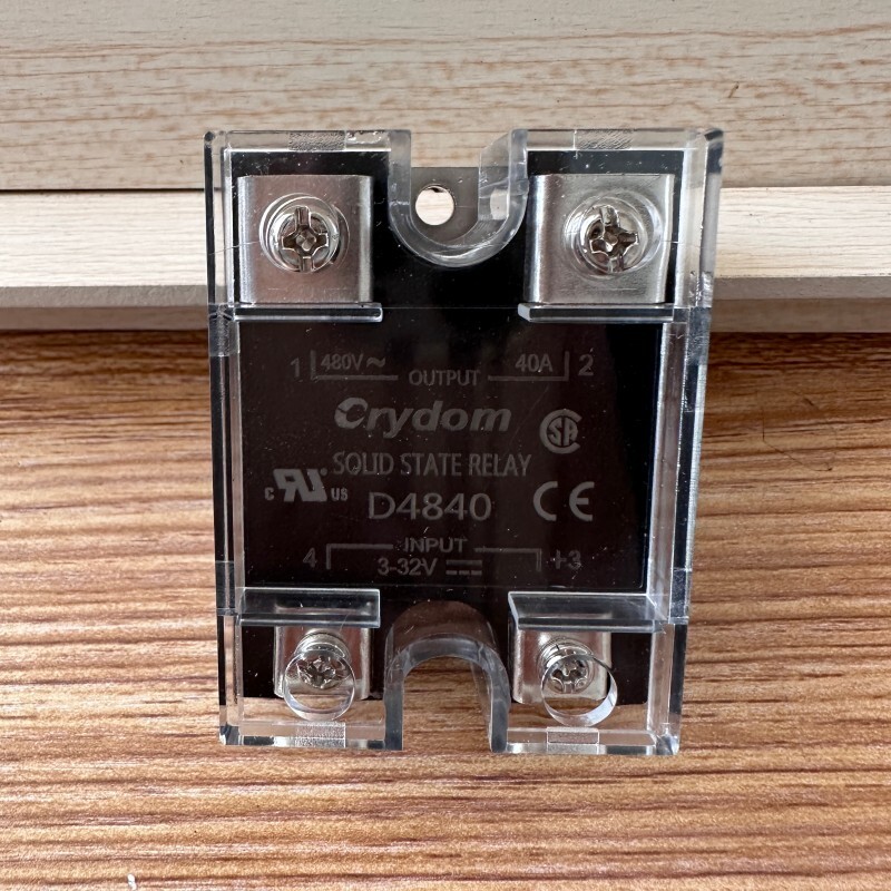 New SSR Solid State Relay For Crydom D4840 Output 480VAC 40A Input 3-32VDC