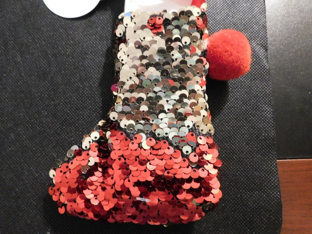 SHEFFIELD HOME SEQUIN STOCKING WITH 3 PENS! a52DCX