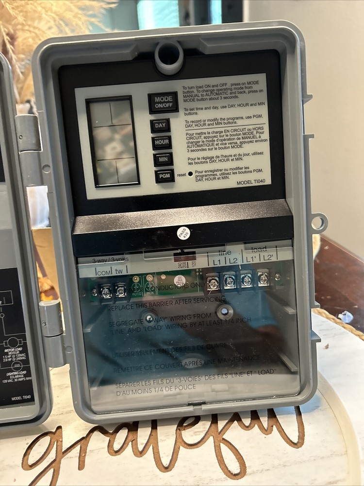 Aube by Honeywell TI040/U 7-Day Programmable Timer