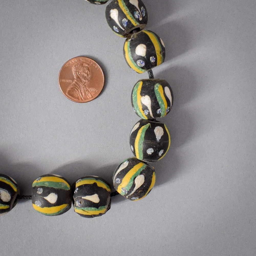 16 Ghost Venetian Black Trade Beads