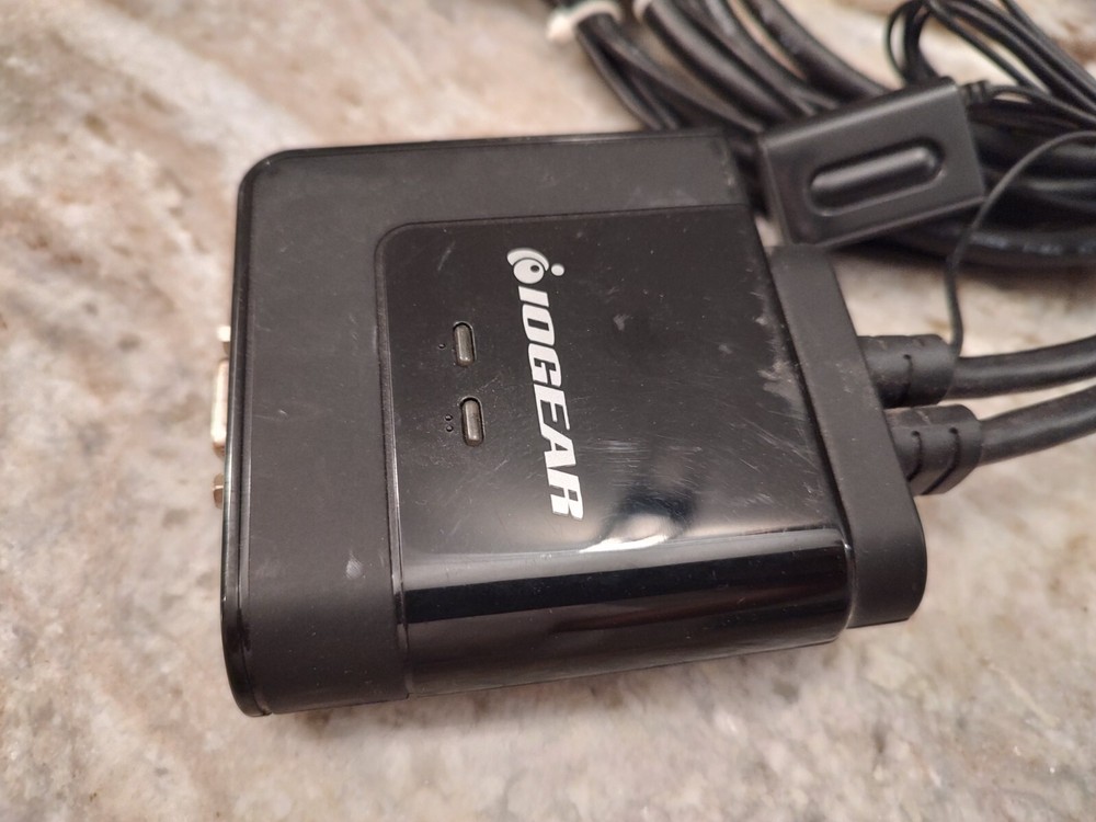 IOGEAR GCS72U Port USB Cable KVM Switch w/ Audio & Microphone Support