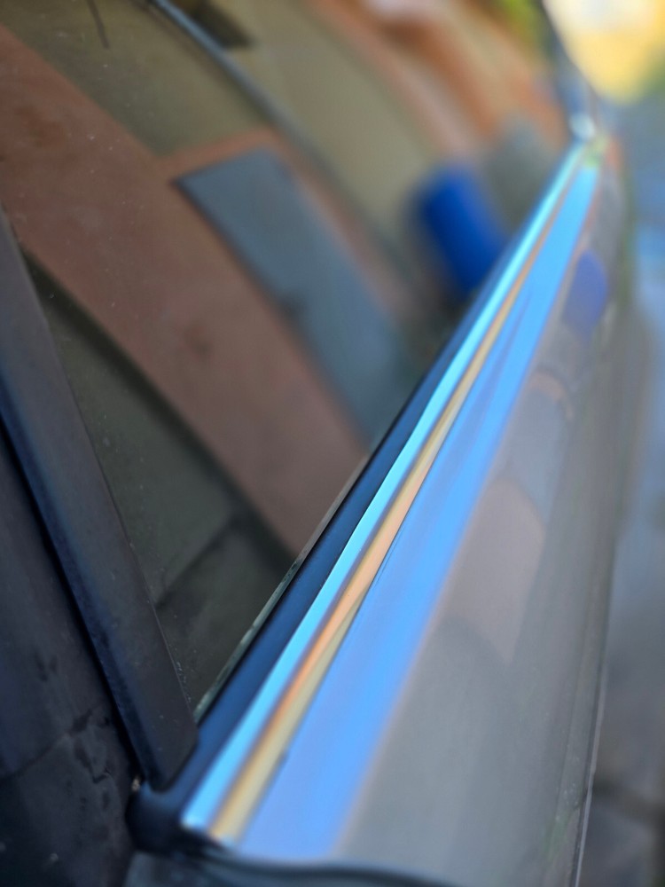 Side Window Seal Fits BMW E46 Coupe Rear Lower Left & Right