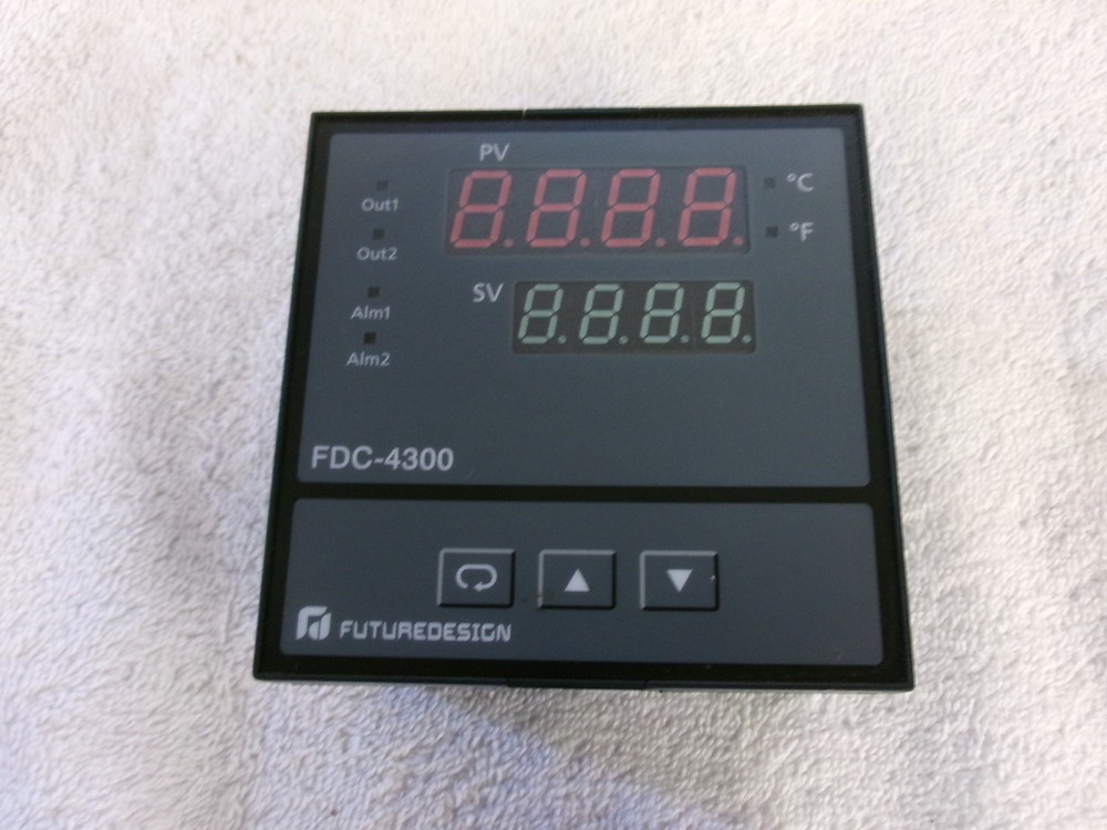 FUTUREDESIGN Temperature Controller FDC-4300    4300-41300030