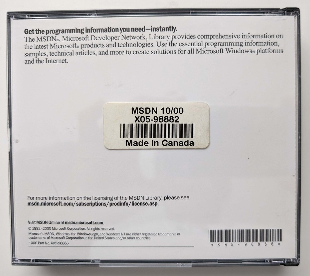 Original RARE VINTAGE Microsoft MSDN Subscriptions Library October 2000 w/CASE