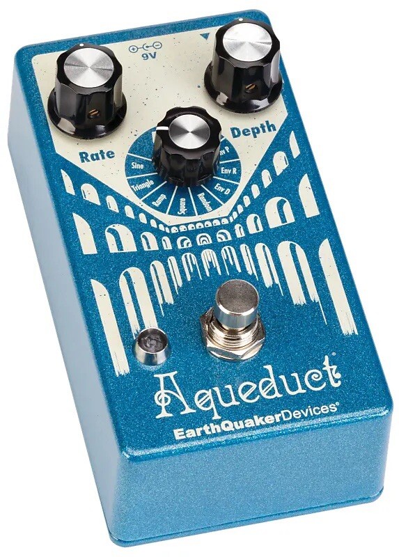Earthquaker Devices Aqueduct Vibrato Pedal