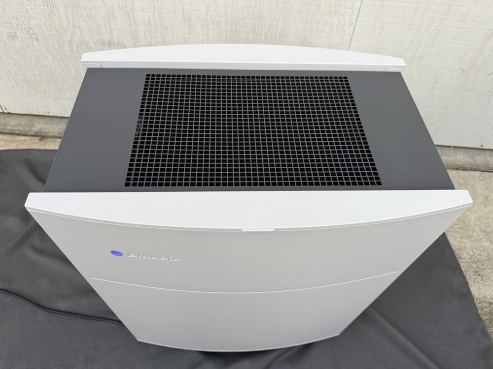 BlueAir Air Purifier 605