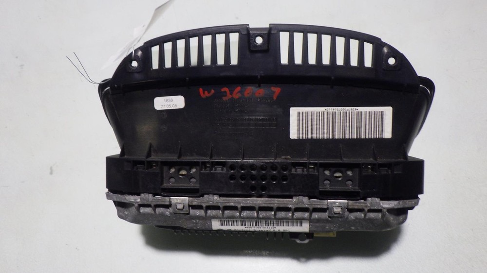 06 BMW 750i Info Screen