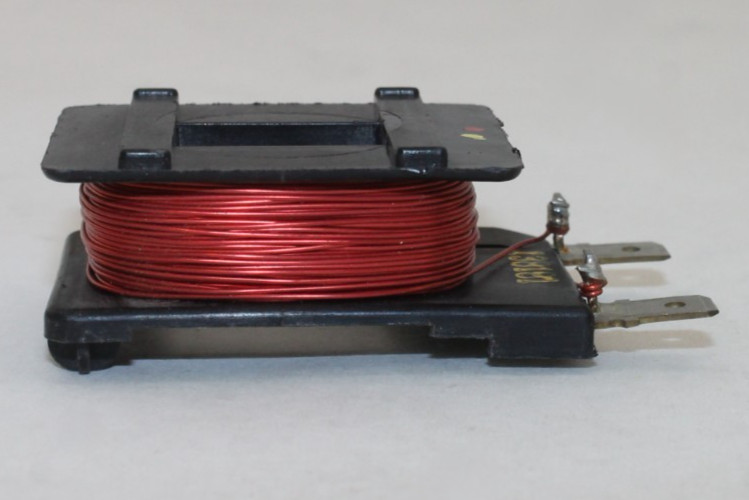 Honeywell 138181 Coil