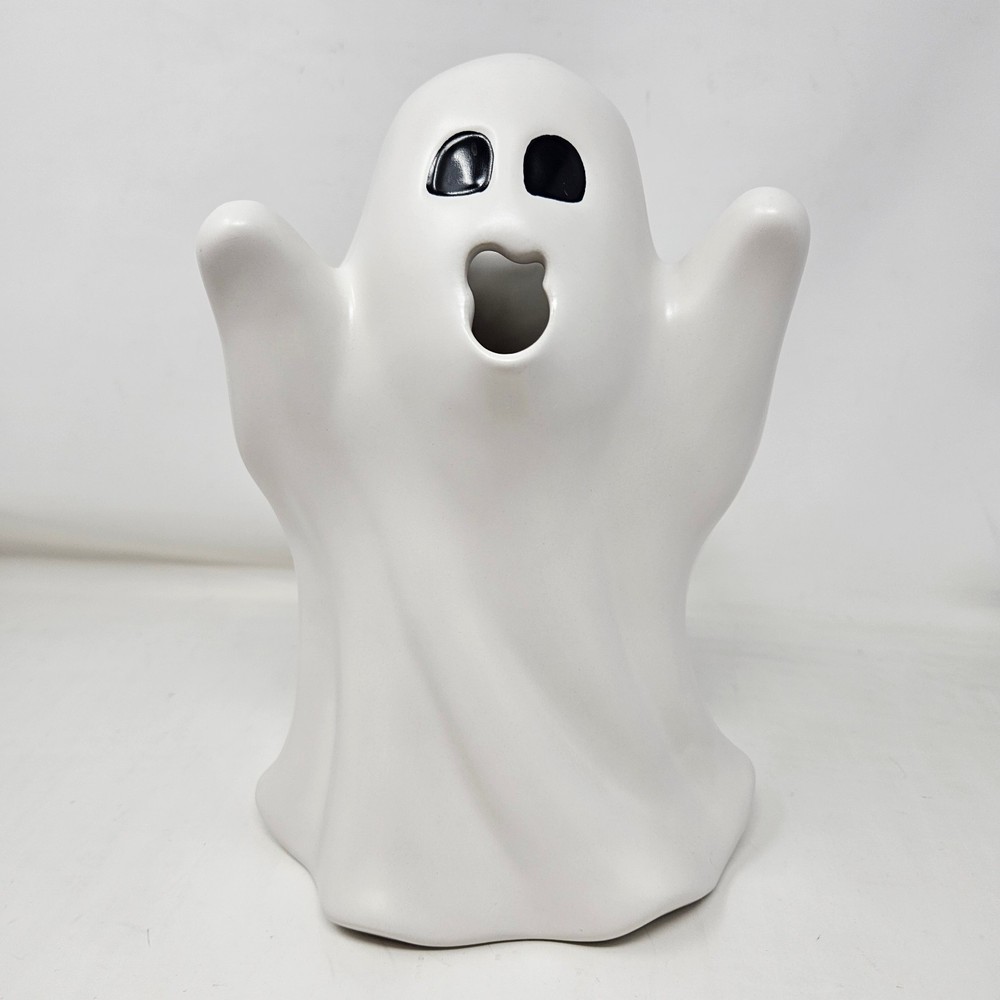 Target Threshold Halloween Stoneware Ghost Beverage Pitcher 1280mL