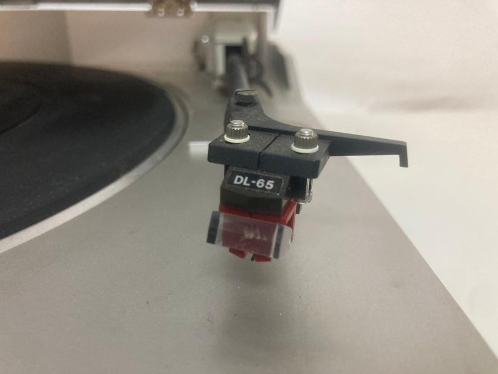 DENON DP-15F FULLY AUTOMATIC TURNTABLE SYSTEM Record Player DIRECT DRIVE AC100V