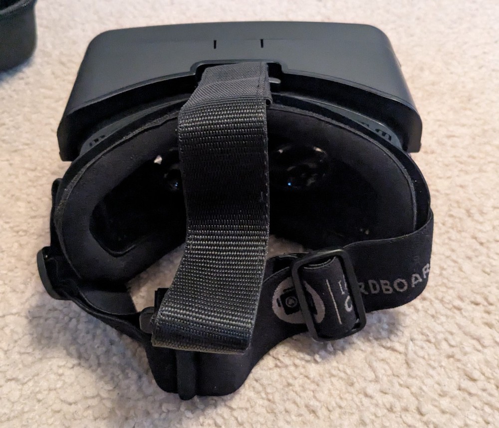 XG Virtual Reality Headset