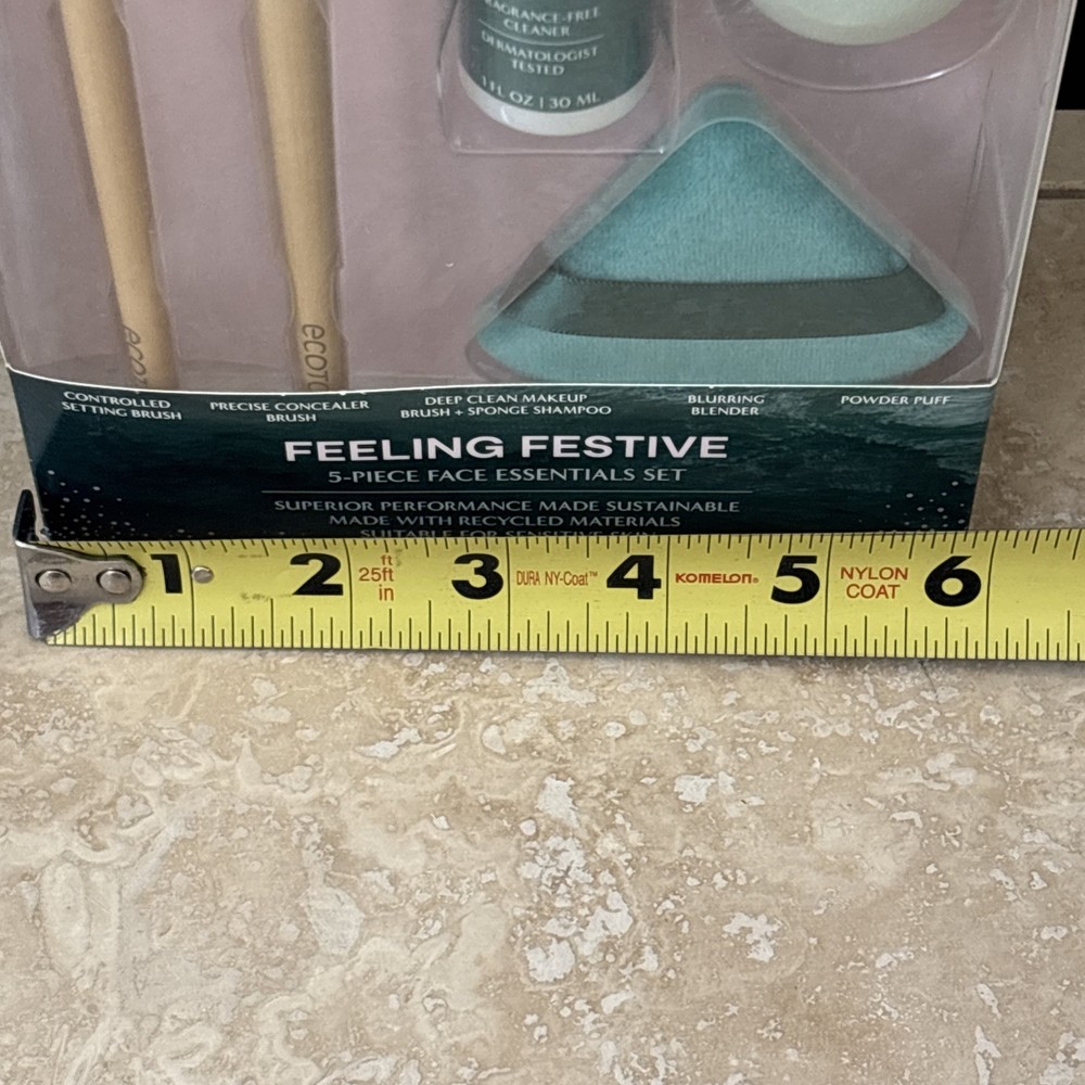 Ecotools Feeling Festive 5-Piece Face Essentials Set NEW IN BOX