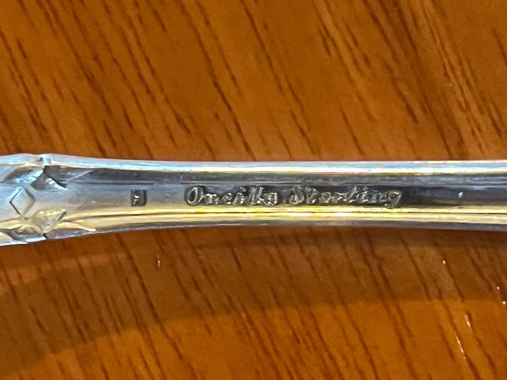 ONEIDA ~ AFTERGLOW ~ STERLING SILVER 6'' TEASPOON NO MONOGRAM .925 FLATWARE 31g